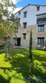 Casa La Sendera Alojamiento Rural en La Rioja - Image 1
