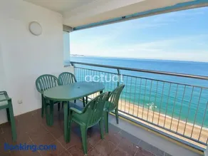 Elypalace C-5 - Image 1