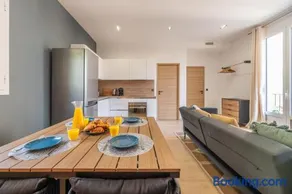SUPERBE APPARTEMENT AVEC BALCON PROCHE MONACO - Image 3