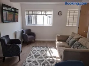 Exeter Executive Apartments - Image 1