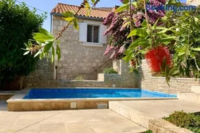 Heritage house Dvor - Image 2
