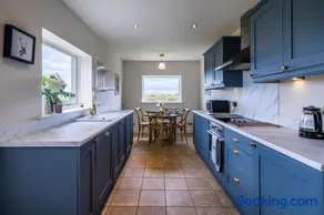 Hill View Cottage - Image 5