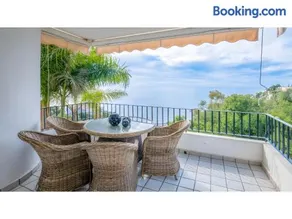 Ferienhaus mit privatem Pool und Terrasse | Meerblick - Image 1