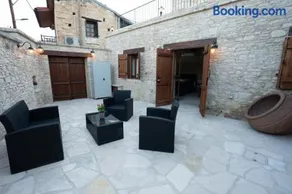Eidyllio Luxury Suites Omodos - Image 5