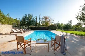 House with private pool and sea view - Image 3