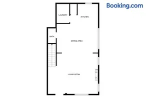 Gated 5BR Duplex with 2 Kitchens Near Med Center & Downtown - Image 4