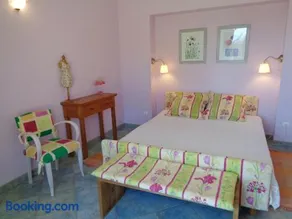 Charmant gîte avec jardin privatif à Lentigny - Image 2
