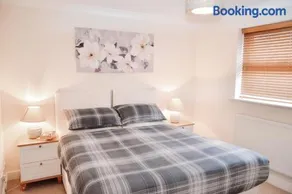 Blackwater Meadow Apartment - Image 2