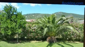 BAREFOOT COTTAGE - Image 4