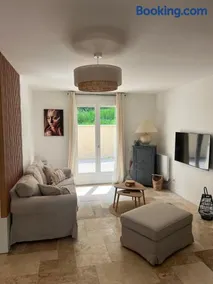 Villa Marine, Jacuzzi, 25' Disneyland - Image 1