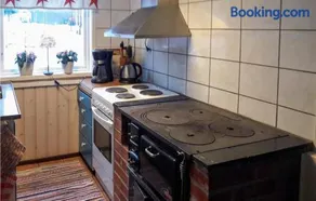 Gorgeous Home In Holsljunga - Image 5