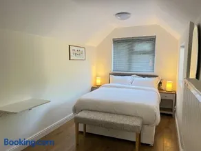 The Cosy Place near centre - Image 1