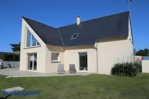 Grande Villa Bord De Mer - Image 3