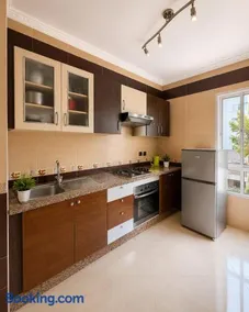 Charming studio - Image 2