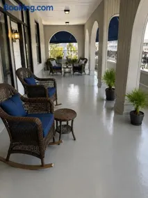 The Linda Grande Hotel - Image 4