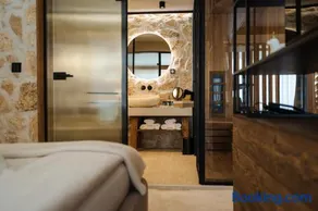 Flora Boutique Hotel - Image 5