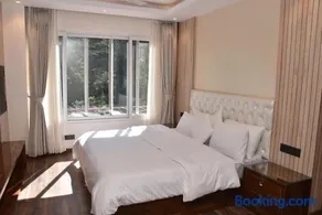 The Cedar Villa - Image 3