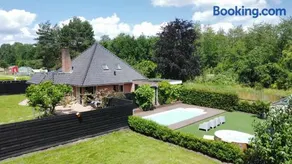 Forest Villa with shared pool & Eco Wellness - Image 1