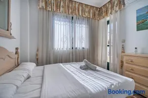 Espanhouse Playa Townhouse in La Zenia close to the beach - Image 5