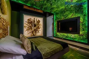 Love Room Evasion Duo - Image 5