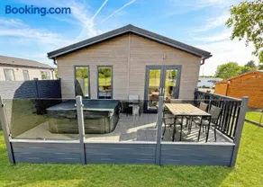 Bosworth Lakeside Lodges - Image 2