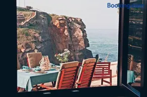 Um Lugar ao Sol Beach House Azenhas do Mar - Image 2