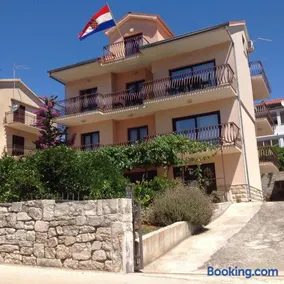 Apartmani Roić - Image 1