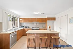 Serene Double Room in Panania - Close to Stations & Shops - Shared Bathroom - Image 2