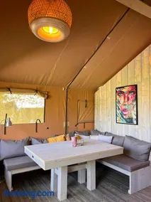 Safari Lodge Grou, luxe kamperen op een eiland! - Image 3