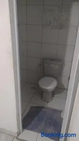 Apartamento 1 andar próx a Villa hípica de gravata 10 mim do centro pátio de eventos acomoda 5 pessoas 2 quartos dois banheiros sendo uma suíte mobiliado garagem para moto - Image 3