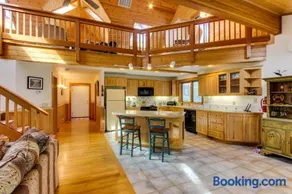 Harrison Loft - Image 1