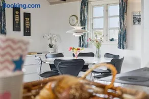 Holiday Home With Open South-Facing Terrace And Beautiful View - Image 5