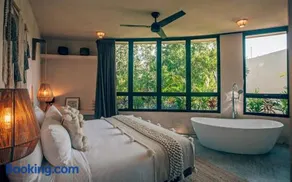 Jungle Rooftop Villa -Priv Pool-Bathtub-Jacuzzi 2A - Image 2