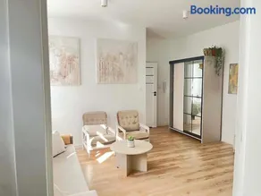 Art Spot Łomża, apartament w kamienicy - Image 3