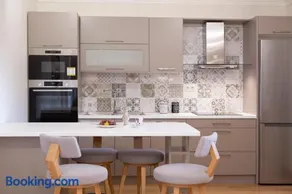 Luxury Villa Happynest - Image 1