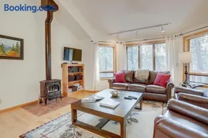 7 Cedar - Image 2
