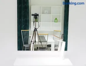 STUDIO STUDIO + - Image 2