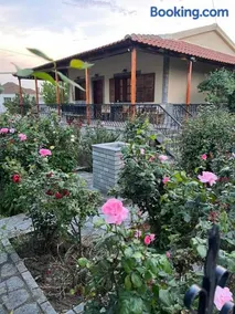 Valsamo Luxury Cottage - Image 3