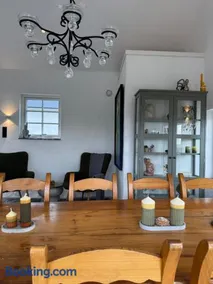 Lilla huset på Norregårda - Image 1