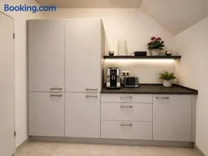 Modernes Apartment nahe Hamburg Ruhig und hochwertig mit Parkplatz - Image 3