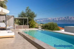 Villa Katerina-Stylish 4 bedroom villa with Sea View - Image 5