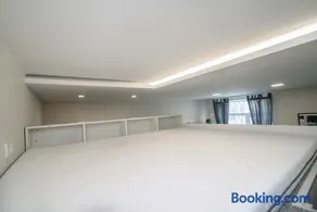 Modern 1BR / Near Gates of Dawn / Special Offer - Image 3