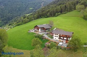 Rasöller Hof - Image 1
