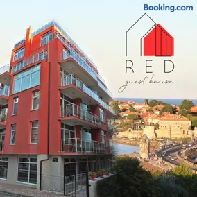 Red House Guest House - Image 1