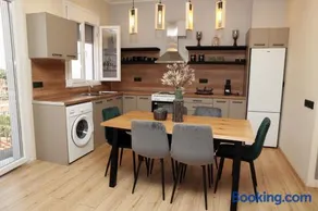 Dimi's House - Image 5