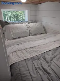 Tiny Home Big Fun - Image 5