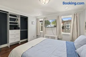 The BellaVista Townhouse - Image 4