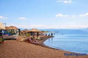 Loucas Home Kalloni Lesvos Central Stay w Balcony - Image 2