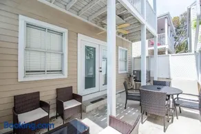 Sea Esta Suite - Duval Square - Image 2