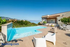 Villa DellAcqua - Image 2